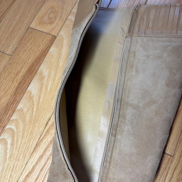 Banana Republic Tall suede & leather boots, tan, kitten heel, size 7, stunning! - Picture 10 of 16